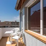 Cozy Space Near Grand Mall Apartament