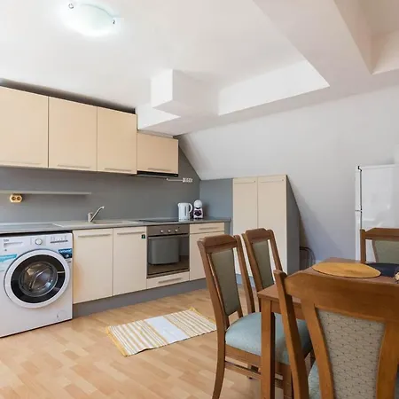 Cozy Space Near Grand Mall Apartament *